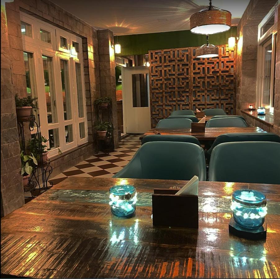 Yashmay Villa Club & Resort Gonda ภายนอก รูปภาพ